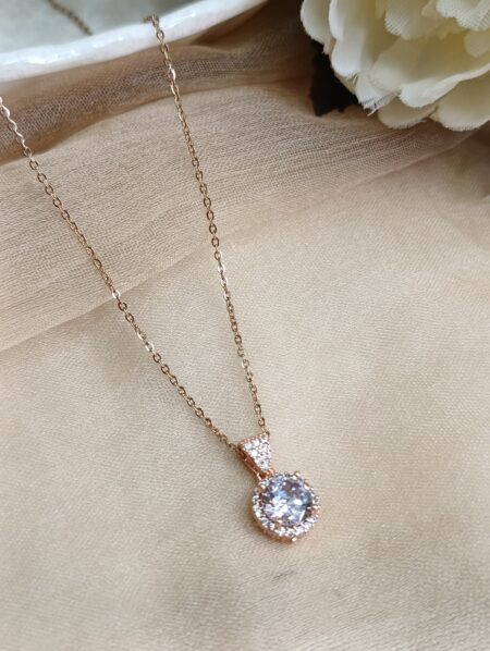 Round White Stone Pendant Chain