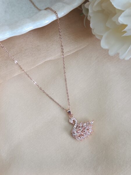 White Swan Stone Pendant Chain