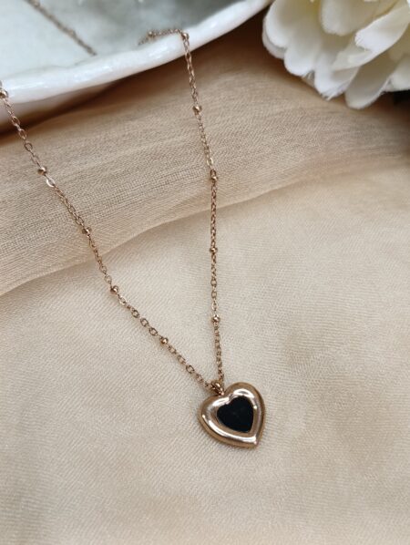 Black Heart Pendant Chain