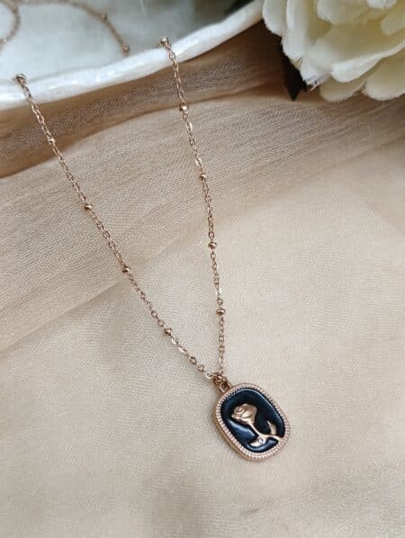 Black Flower Pendant Chain